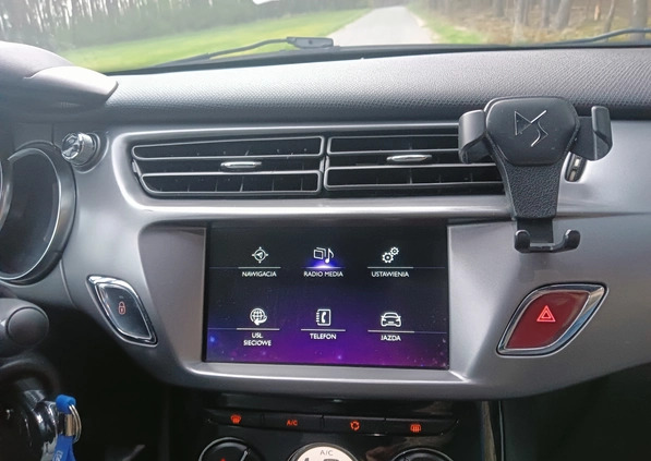 Citroen DS3 cena 30900 przebieg: 106000, rok produkcji 2016 z Krośniewice małe 172